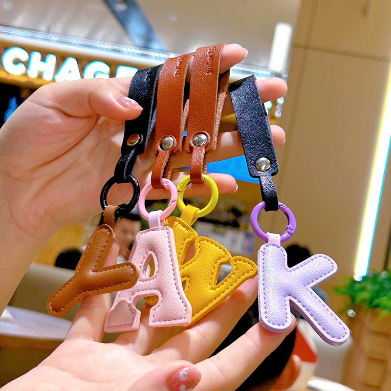 Monogram Keychain Leather - Portachiavi creativi in pelle PU con