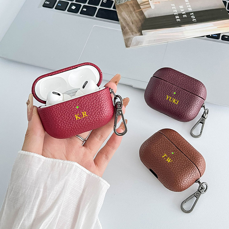 Custodia per auricolari mini f - Monogram Keychain Leather recensione e prezzo